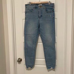 Loft High Waist Skinny Jean Distressed Hem Size 30/10